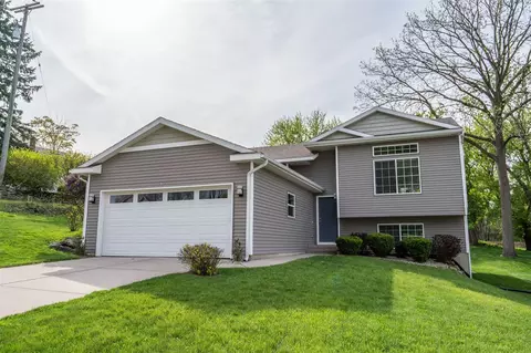 1817 Cherry Run, Grand Rapids, MI 49504