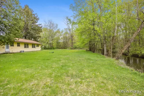 745 9th, Plainwell, MI 49080 photo 16