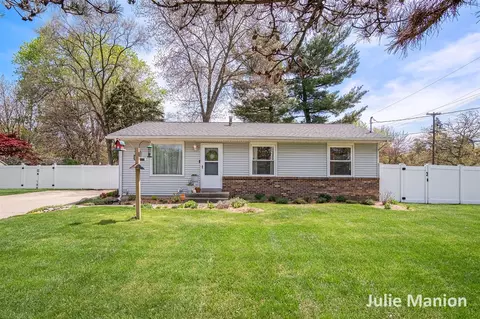 5190 Blaine, Kentwood, MI 49508