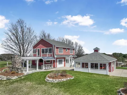 4133 Shadynook, Central Lake, MI 49622