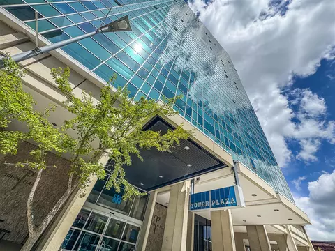555 E William #18B, Ann Arbor, MI 48104