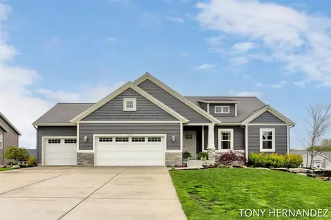 7104 Crimson, Hudsonville, MI 49426