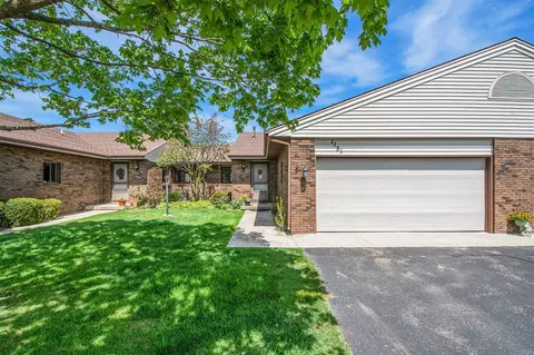 1151 Amberwood W, Byron Center, MI 49315