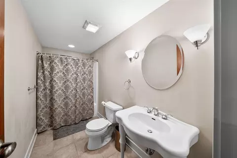 Bath - 33192 Old Post, Niles, MI 49120 photo 5 of 5