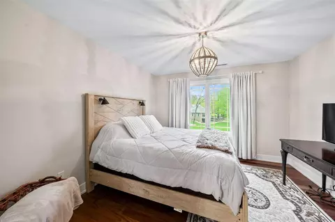 Bedroom - 33192 Old Post, Niles, MI 49120 photo 4 of 5