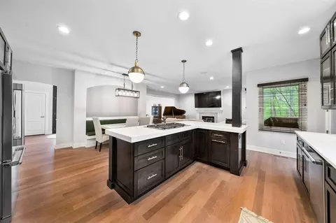 Kitchen - 33192 Old Post, Niles, MI 49120 photo 2 of 4