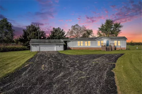 219 West, Sherwood, MI 49089