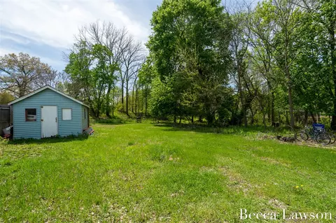 516 Warren, Marshall, MI 49068 photo 36