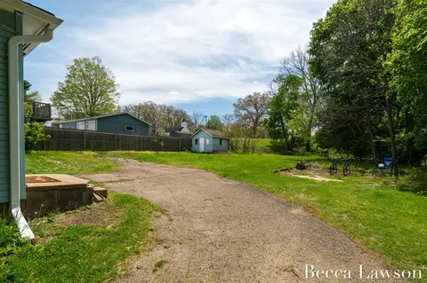 516 Warren, Marshall, MI 49068 photo 37