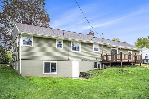 1816 Schaffer, Jackson, MI 49203 photo 22