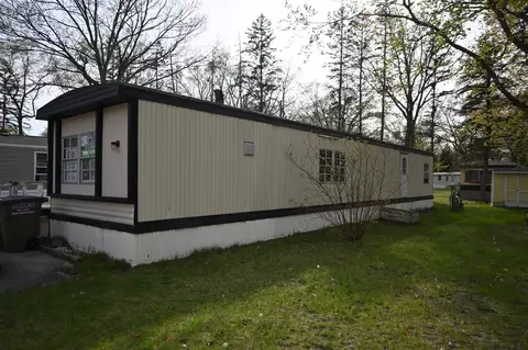 2385 Oak, Twin Lake, MI 49457