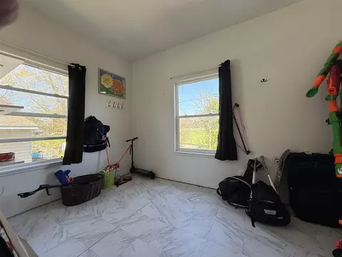 Bedroom - 314 Maple, Spring Lake, MI 49456 photo 4 of 7