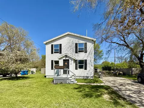 Exterior - 314 Maple, Spring Lake, MI 49456 photo 2 of 6