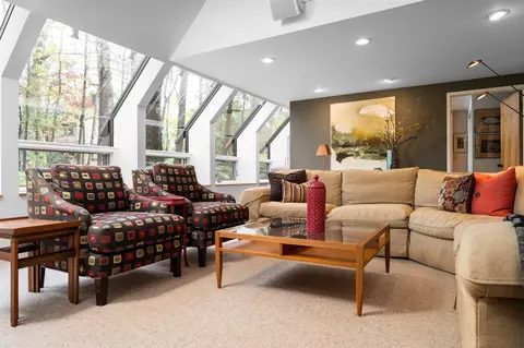 Living - 3140 Dolph, Ann Arbor, MI 48103 photo 5 of 11