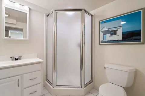 Bath - 3140 Dolph, Ann Arbor, MI 48103 photo 5 of 5
