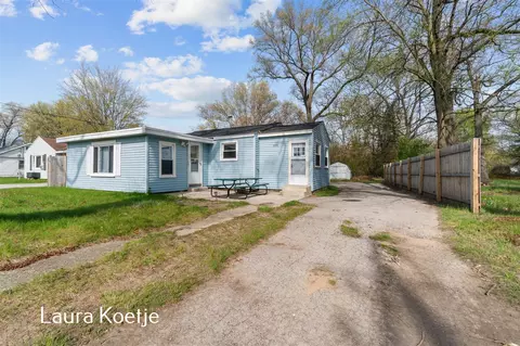 2138 S Mill Iron, Muskegon, MI 49442