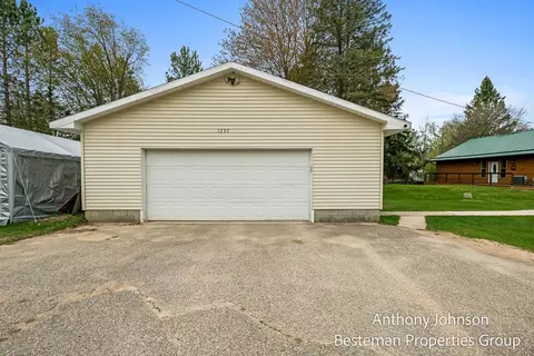 Other - 1237 N Birch, White Cloud, MI 49349 photo 12 of 12