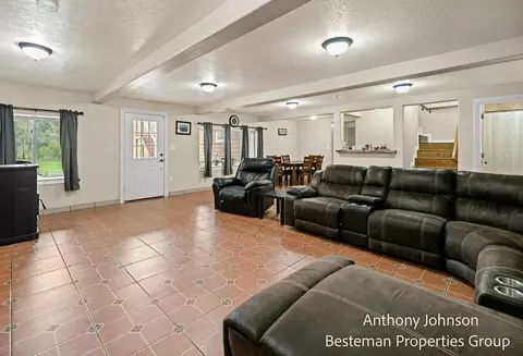 Living - 1237 N Birch, White Cloud, MI 49349 photo 2 of 4