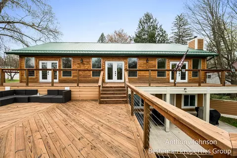 1237 N Birch, White Cloud, MI 49349