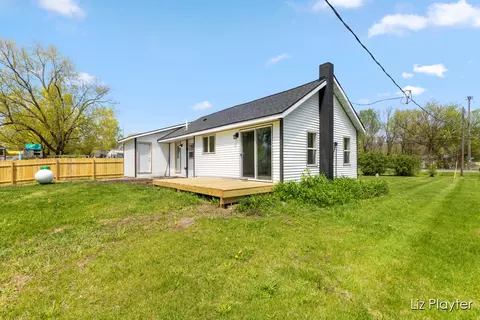 Exterior - 311 W Fenwick, Fenwick, MI 48834 photo 3 of 4
