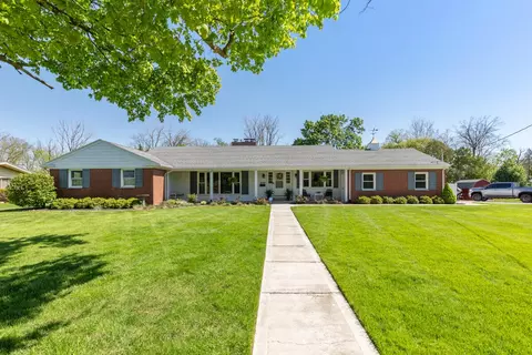 3927 N Big Spg, Grandville, MI 49418