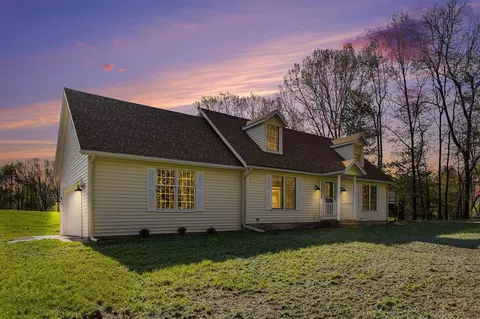 7200 Snow, Alto, MI 49302