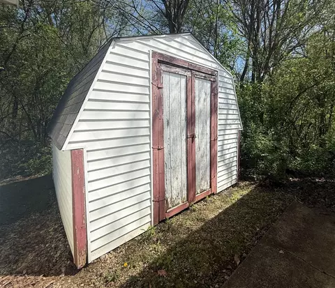 4326 Laurel, Jackson, MI 49201 photo 6