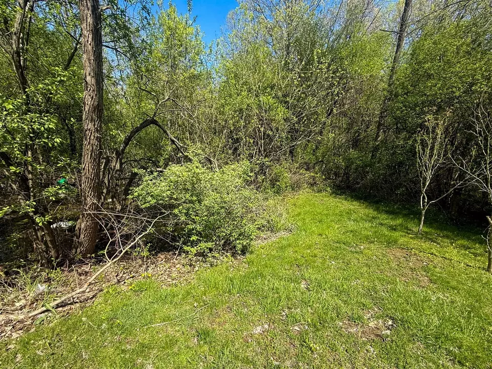 Exterior - 4326 Laurel, Jackson, MI 49201 photo 6 of 6