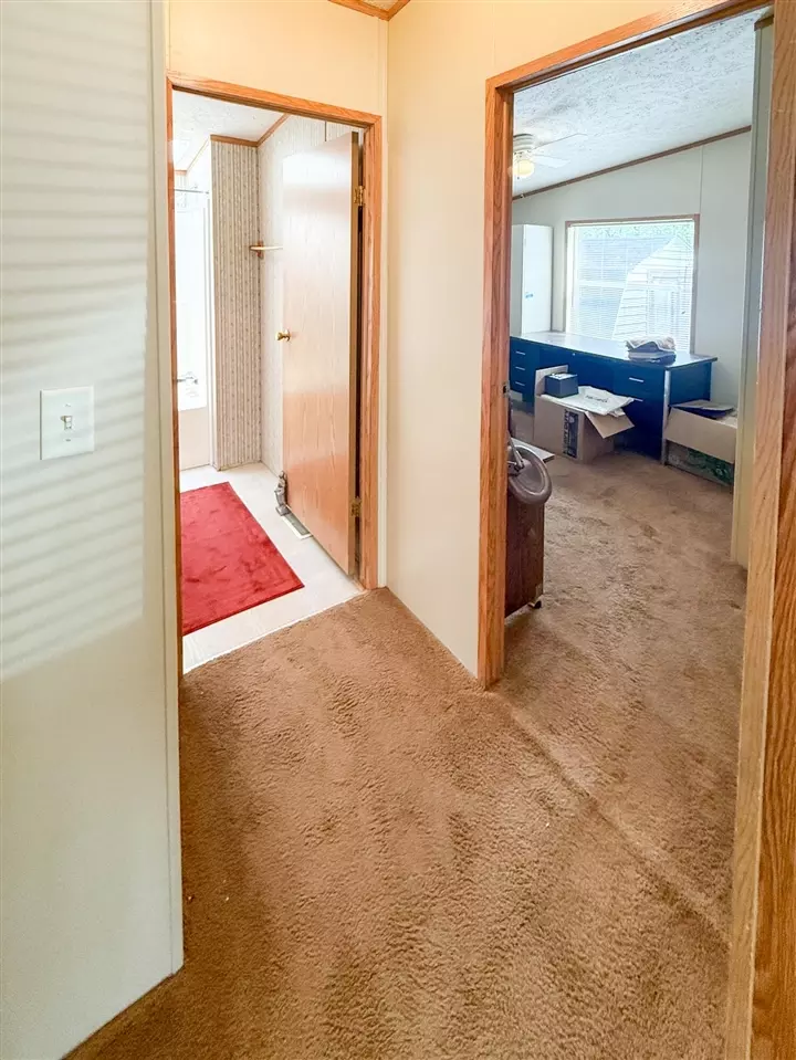 Entry Way - 4326 Laurel, Jackson, MI 49201 photo 2 of 2