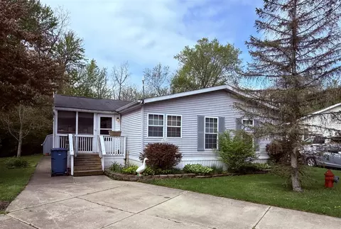 3264 Hawthorn, Jackson, MI 49201