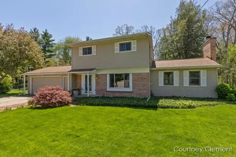 4775 Brookgate, Comstock Park, MI 49321