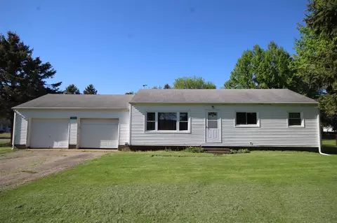 13687 W Tremblay, Vicksburg, MI 49097