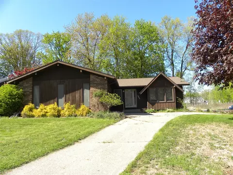 3069 Willow Crk, Grandville, MI 49418