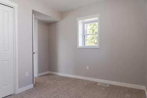 Bedroom - 4305 Donnely, Jackson, MI 49201 photo 3 of 5