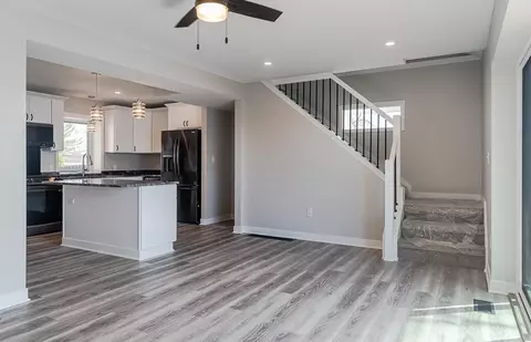 Living - 4305 Donnely, Jackson, MI 49201 photo 2 of 9