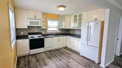 Kitchen - 2017 Martin, Ferndale, MI 48220 photo 1 of 2