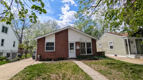 Exterior - 2017 Martin, Ferndale, MI 48220 photo 2 of 6