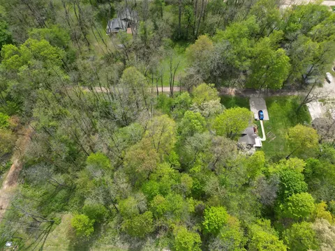 Parkway, Three Rivers, MI 49093 photo 3