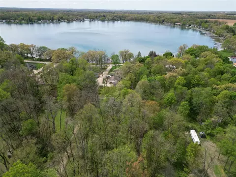 Parkway, Three Rivers, MI 49093 photo 5