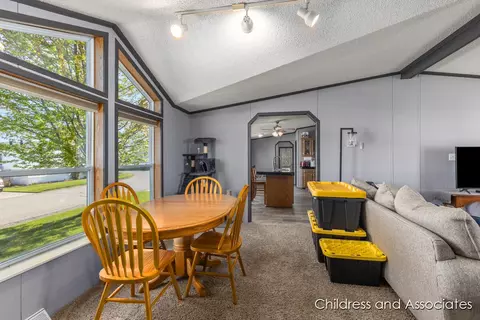 Dining - 8650 Raven, Zeeland, MI 49464 photo 1 of 1
