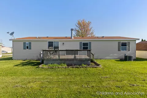 Exterior - 8650 Raven, Zeeland, MI 49464 photo 4 of 5