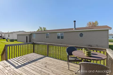 Exterior - 8650 Raven, Zeeland, MI 49464 photo 2 of 5