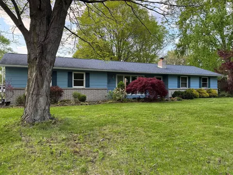 3321 Sandra, Kalamazoo, MI 49004