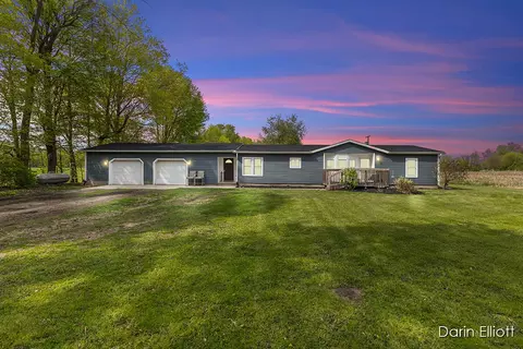 3616 Dake, Ionia, MI 48846