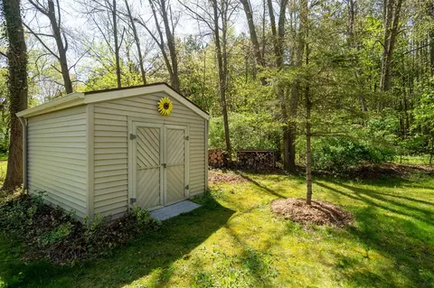 Exterior - 178 11th, Plainwell, MI 49080 photo 8 of 11