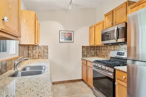 Kitchen - 178 11th, Plainwell, MI 49080 photo 1 of 3