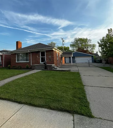 1527 Arlington, Lincoln Park, MI 48146