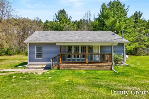 7950 S Sequoya, Howard City, MI 49329