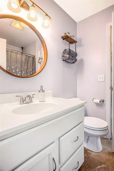Bath - 8008 Stonehaven #2, Parma, MI 49269 photo 2 of 2