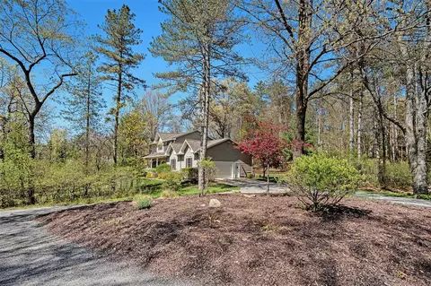 Exterior - 930 Mccabe, Ada, MI 49301 photo 11 of 12
